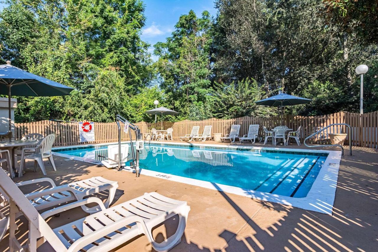 Quality Inn Columbus Near Fort Benning Екстериор снимка